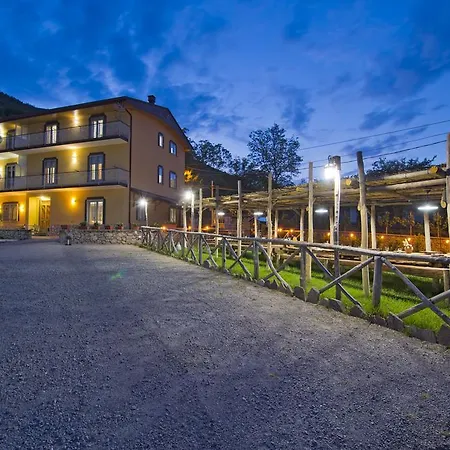 마마랄 4* 아제롤라