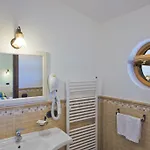 Mamaral بيت ضيافة 4*